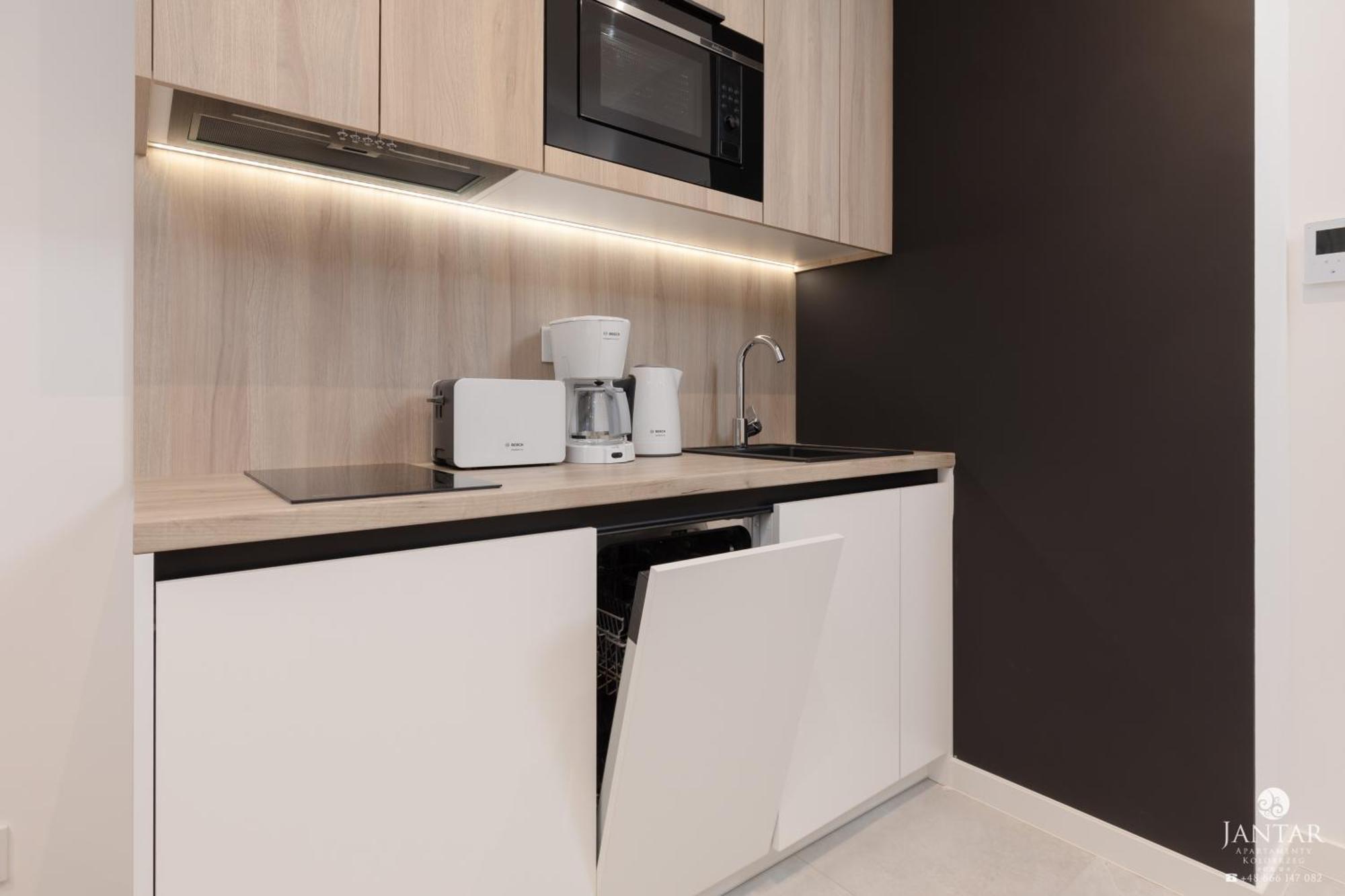 Shellter 117 L - By Jantar Apartment