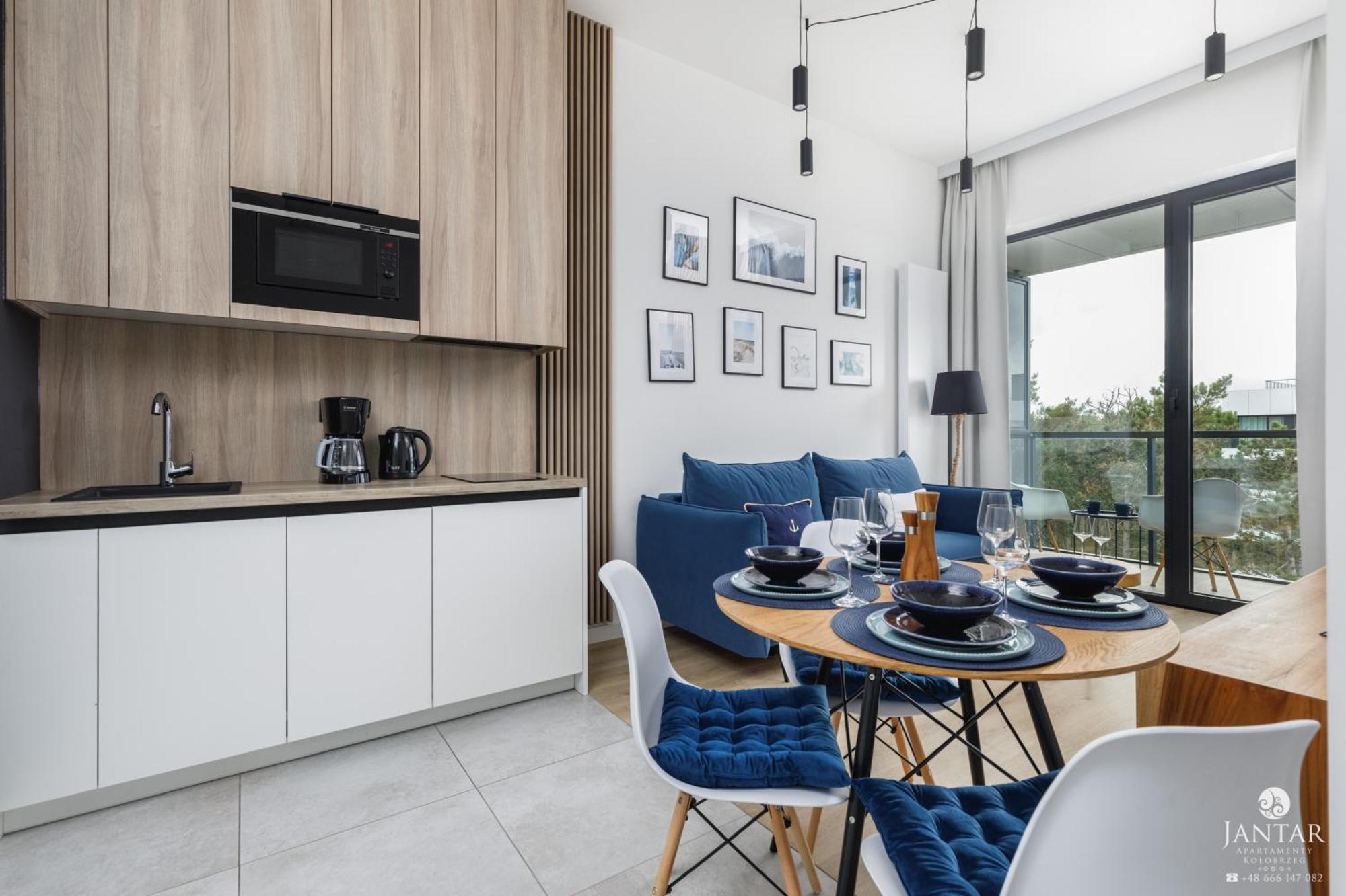 Apartment Shellter 117 L - By Jantar