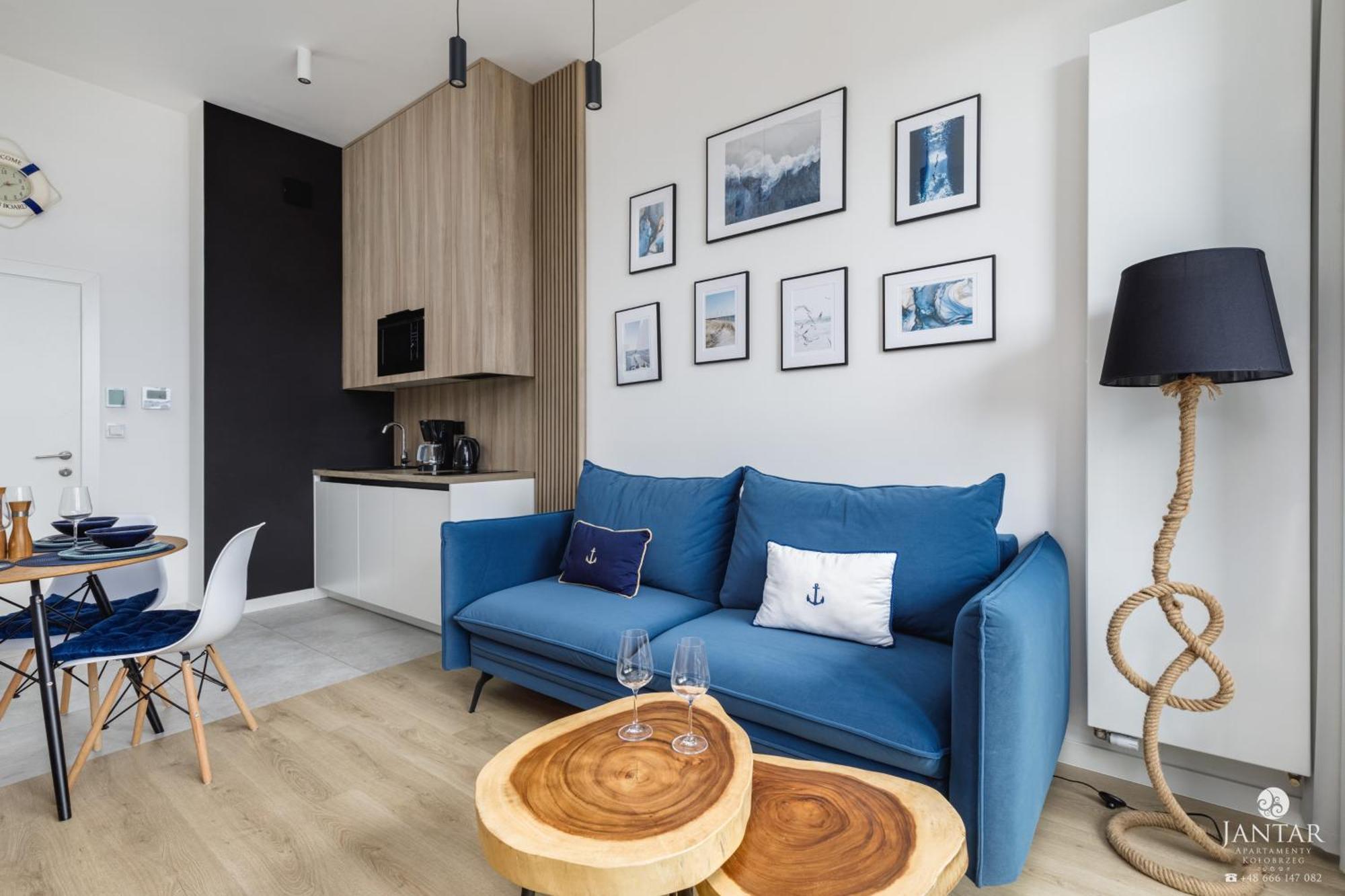 Apartment Shellter 117 L - By Jantar